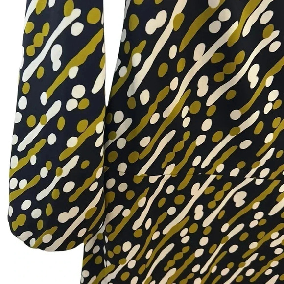 Japan dress,women size 36. Black, lined, long sleeve ,boat neck ,gold details EC - Picture 9 of 17